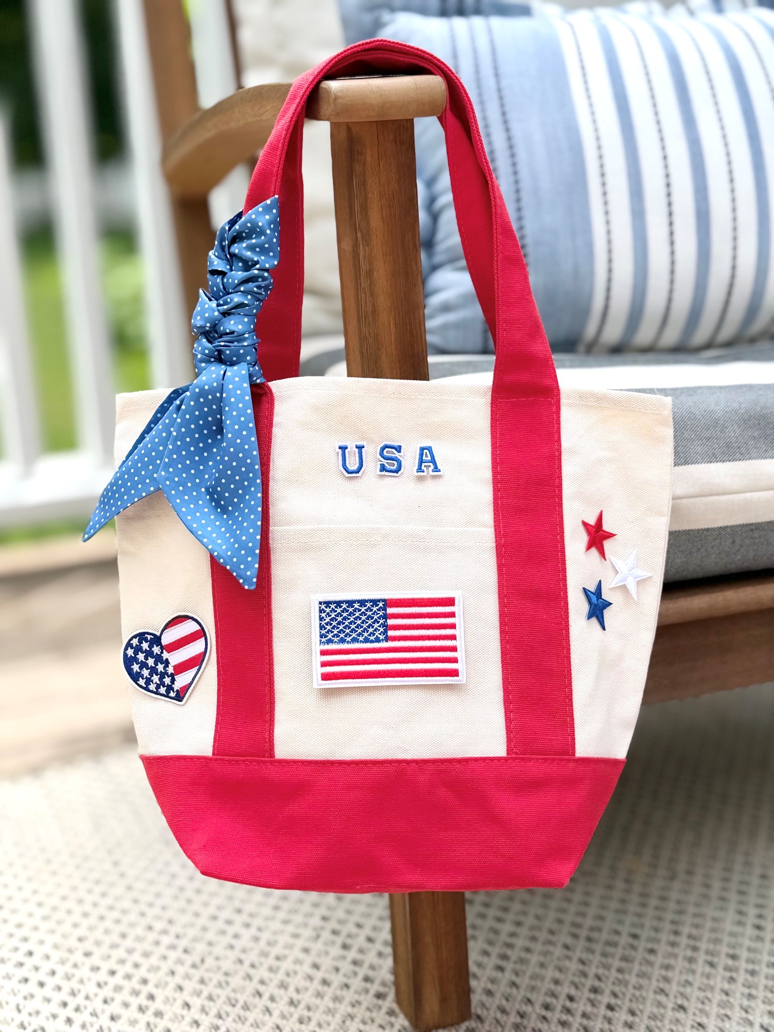 Patriotic patch tote at pop-up
